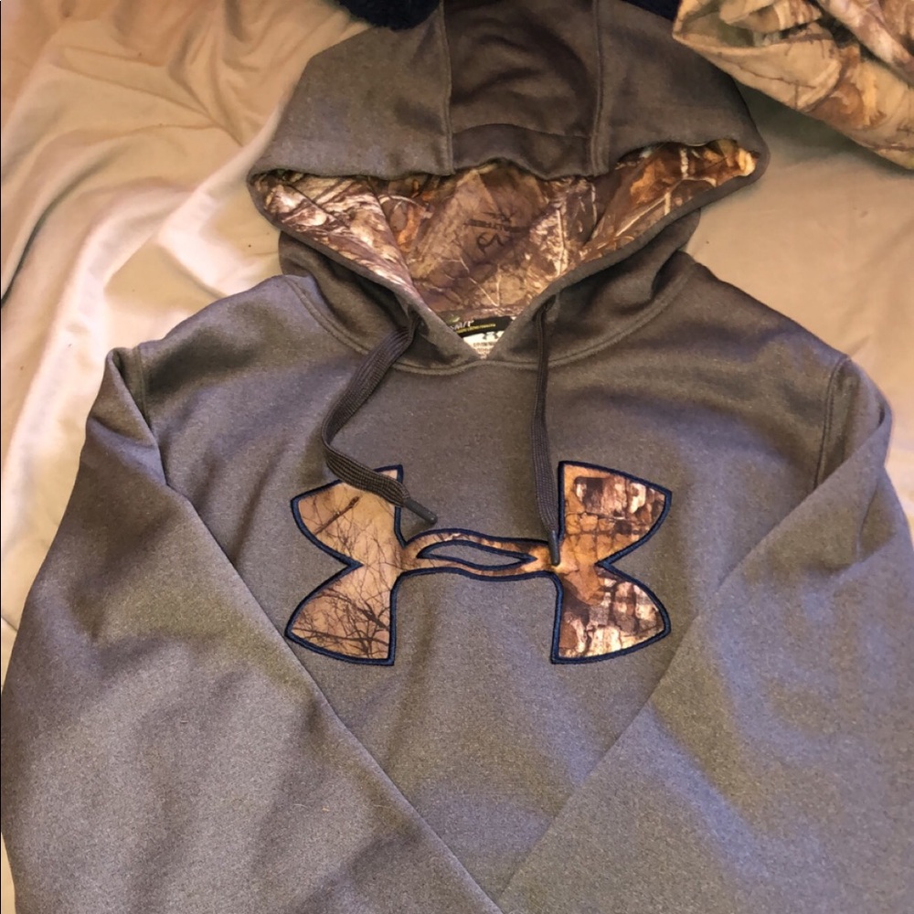 Underarmour Camo and Navy Hoodie